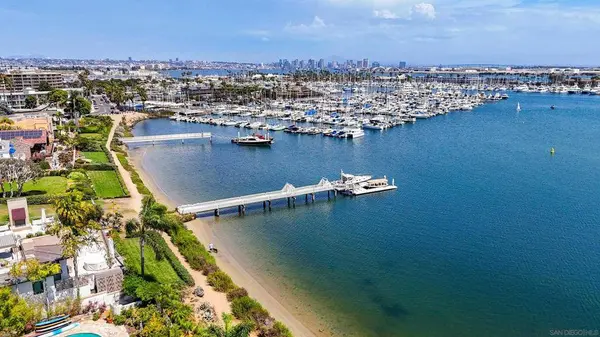 885 Rosecrans St, San Diego, CA 92106