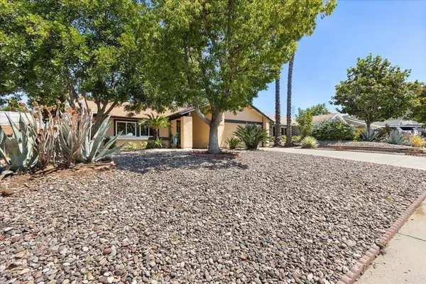 10306 Princess Joann RD, Santee, CA 92071