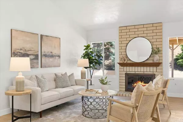 10306 Princess Joann RD, Santee, CA 92071