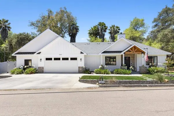 25812 Willow LN, Escondido, CA 92026