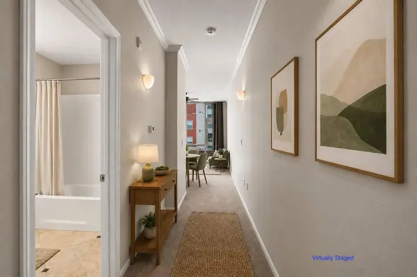 1643 6Th #406, San Diego, CA 92101