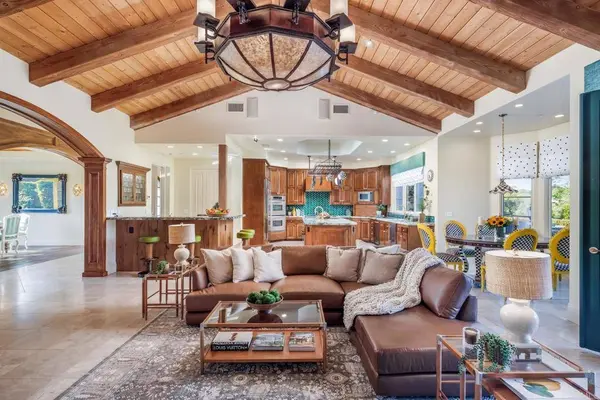 4843 La Jacaranda, Rancho Santa Fe, CA 92067