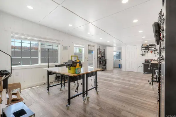 1524 N Coast Hwy 101, Encinitas, CA 92024
