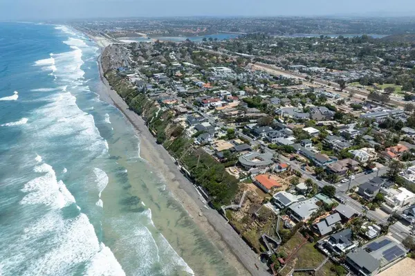 1524 N Coast Hwy 101, Encinitas, CA 92024