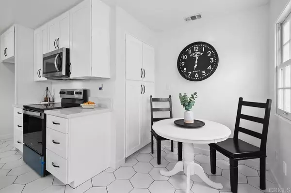 4055 Bernice DR, San Diego, CA 92107