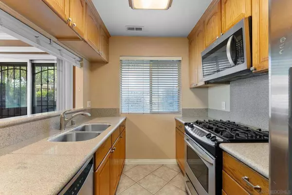 967 Amistad Pl #A, El Cajon, CA 92019