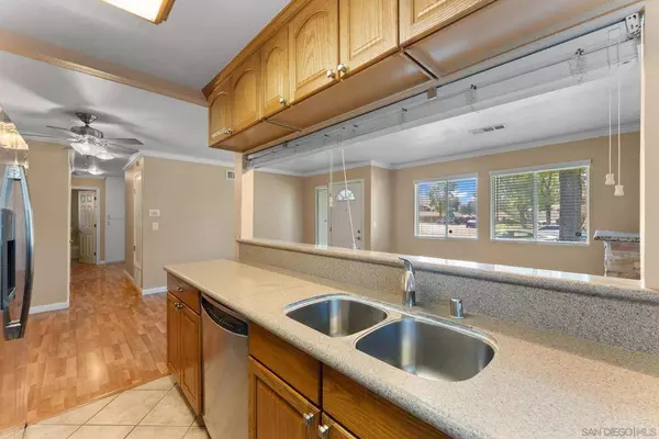 967 Amistad Pl #A, El Cajon, CA 92019