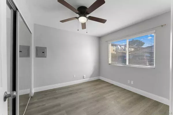 1160 E Lexington #6, El Cajon, CA 92019