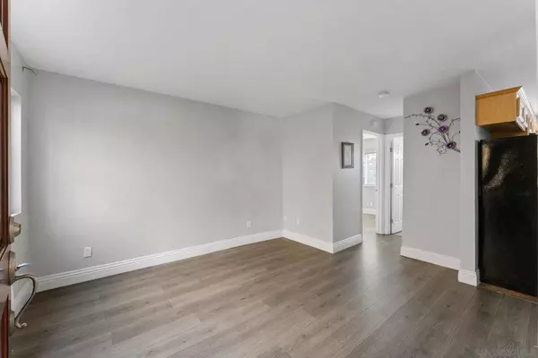 1160 E Lexington #6, El Cajon, CA 92019