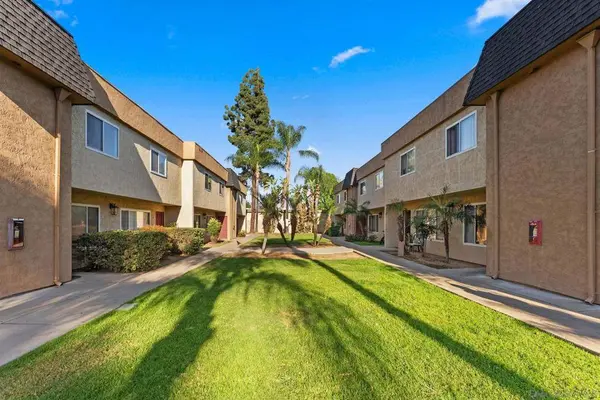 317 S Mollison  AVE # 3, El Cajon, CA 92020
