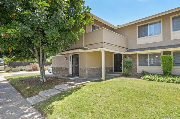 955 Amistad Pl #C, El Cajon, CA 92019
