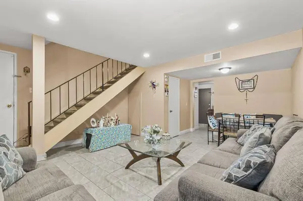955 Amistad Pl #C, El Cajon, CA 92019