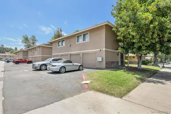 955 Amistad Pl #C, El Cajon, CA 92019