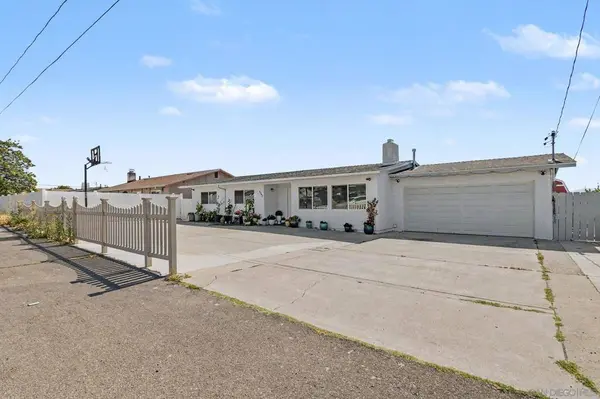 8792 Blue Boy Lane, Santee, CA 92071
