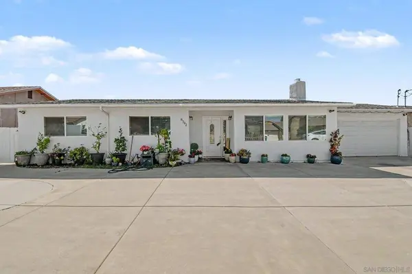 8792 Blue Boy Lane, Santee, CA 92071