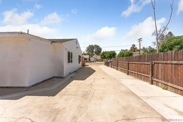 160 Cedar Street, El Cajon, CA 92021