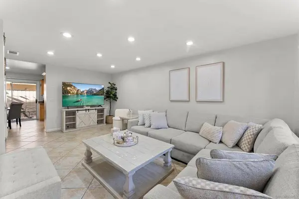 317 S Mollison #3, El Cajon, CA 92020