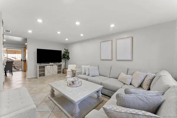 317 S Mollison #3, El Cajon, CA 92020
