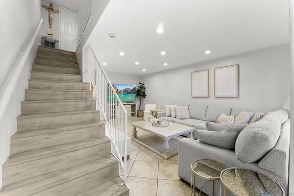 317 S Mollison #3, El Cajon, CA 92020