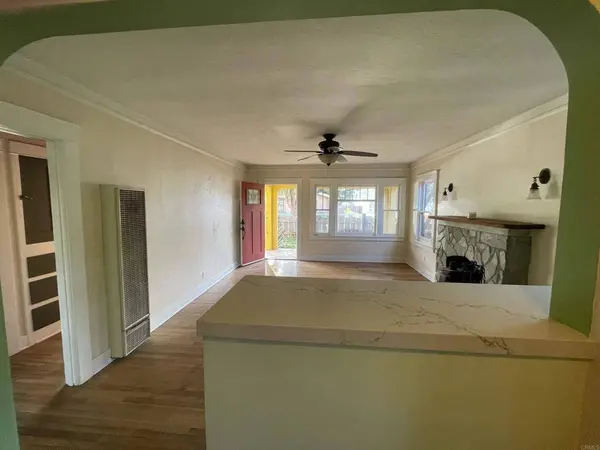 121 E Warner St, Ventura, CA 93001