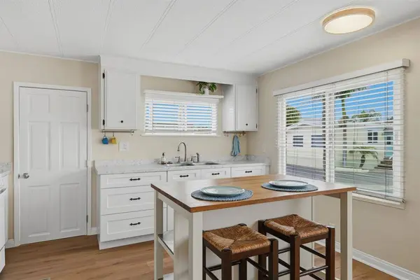 699 N Vulcan #83, Encinitas, CA 92024