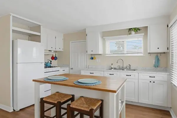 699 N Vulcan #83, Encinitas, CA 92024