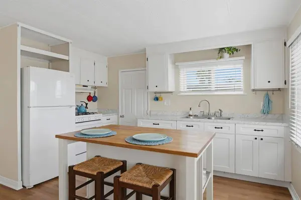 699 N Vulcan #83, Encinitas, CA 92024