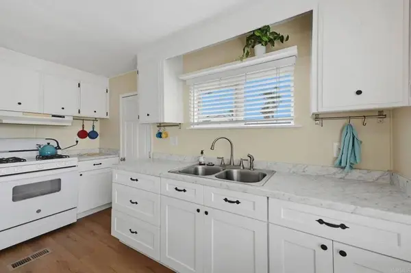 699 N Vulcan #83, Encinitas, CA 92024