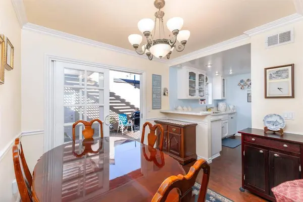 736 N Mollison AVE #A, El Cajon, CA 92021