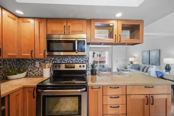 5430 Linda Vista #7, San Diego, CA 92110