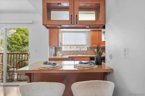 5430 Linda Vista #7, San Diego, CA 92110