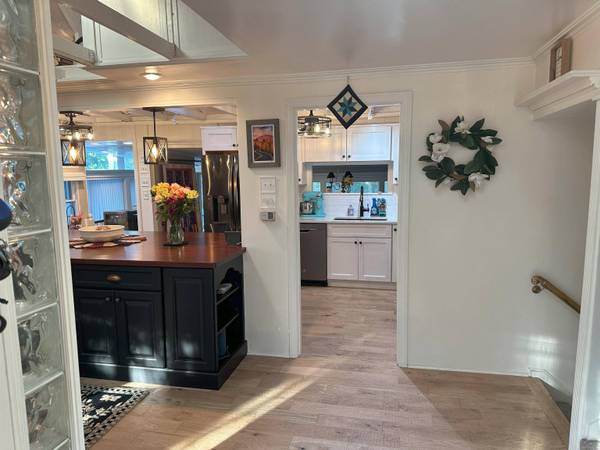 7 Wellesley DR, Pelham, NH 03076