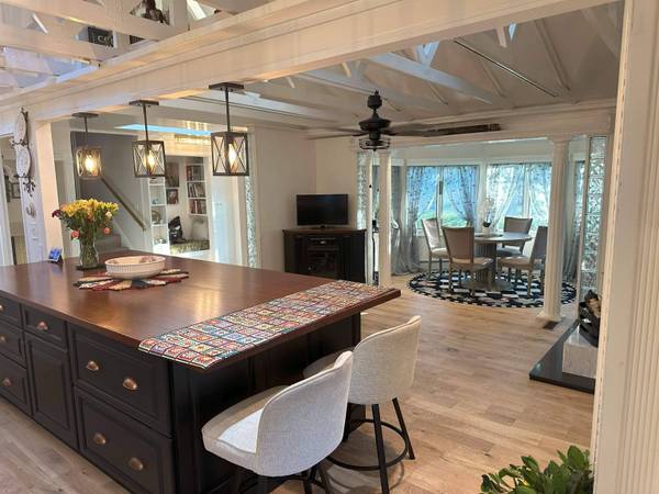 7 Wellesley DR, Pelham, NH 03076