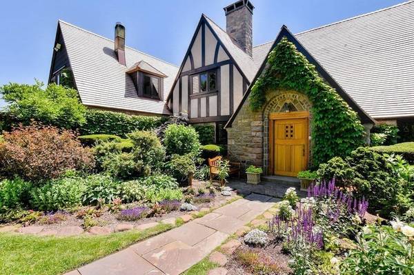 9 Drumhack Road, Gloucester, MA 01930