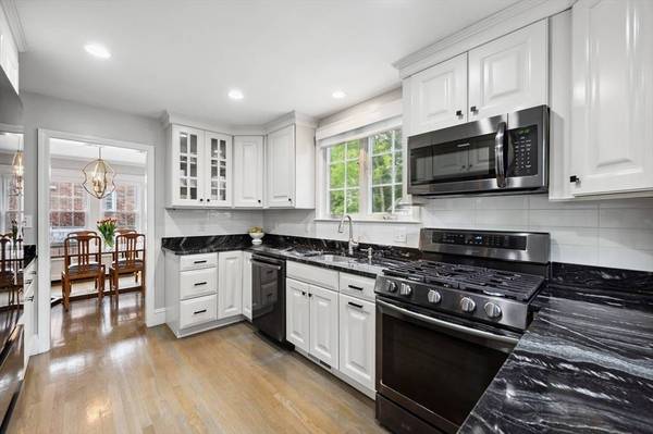 41 Laurel Drive, Needham, MA 02492