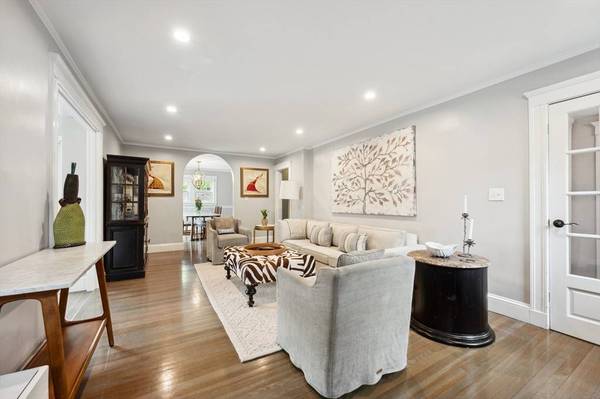 41 Laurel Drive, Needham, MA 02492