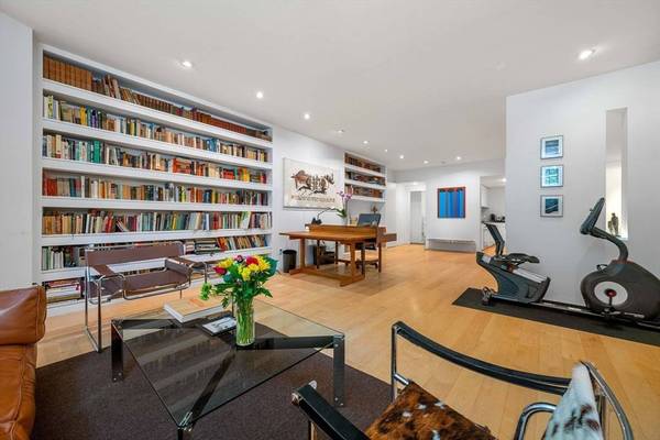 175 Commonwealth Avenue #A, Boston, MA 02116