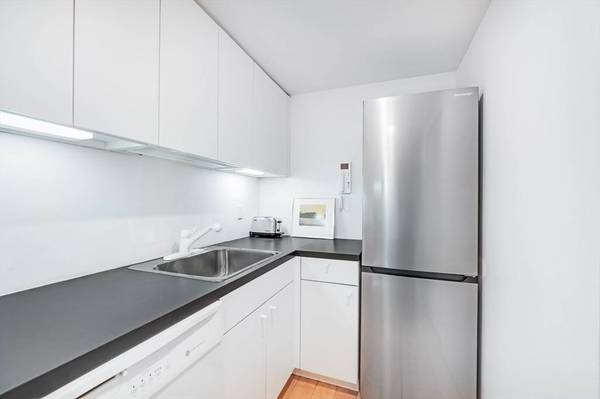 175 Commonwealth Avenue #A, Boston, MA 02116