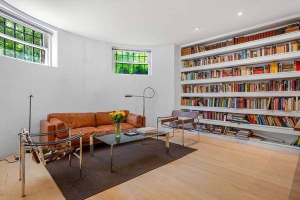 175 Commonwealth Avenue #A, Boston, MA 02116