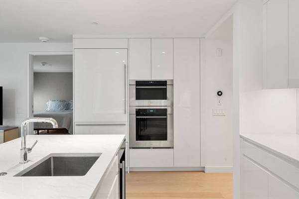 150 Seaport Boulevard ## 5G, Boston, MA 02210