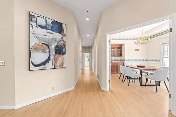 39680 Larkspur PL, Davis, CA 95616