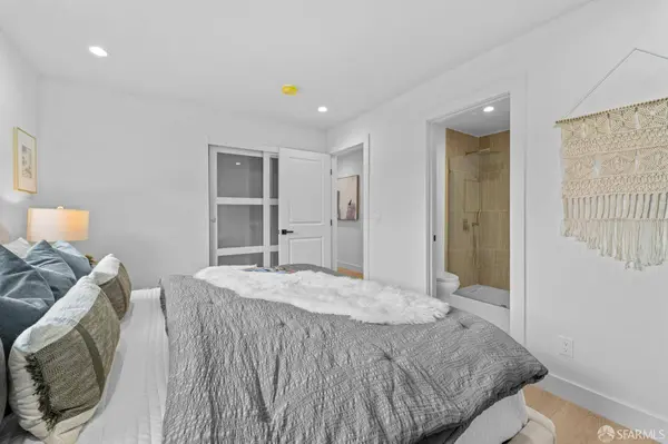 1138 Manzanita DR, Pacifica, CA 94044