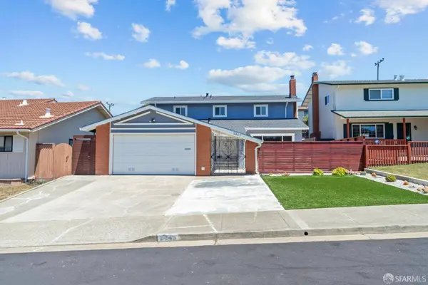 2445 Donegal AVE