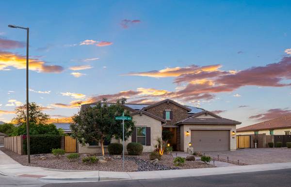 18544 W Devonshire Ave, Goodyear, AZ 85395-6453