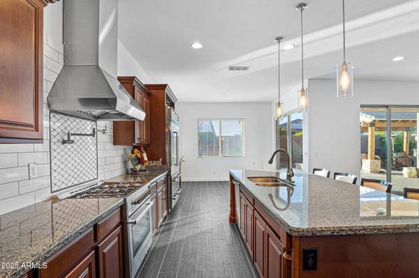 18544 W DEVONSHIRE Avenue, Goodyear, AZ 85395