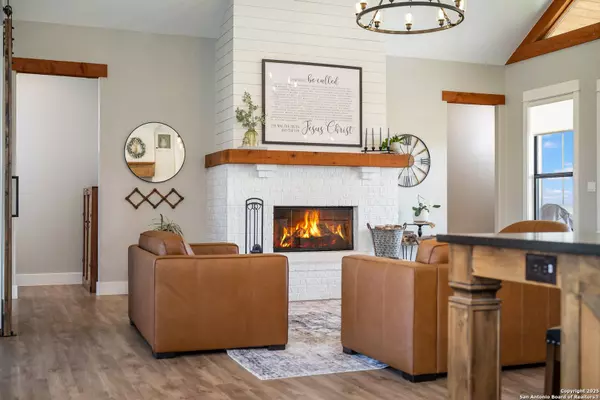 452 Farmstead, Seguin, TX 78155