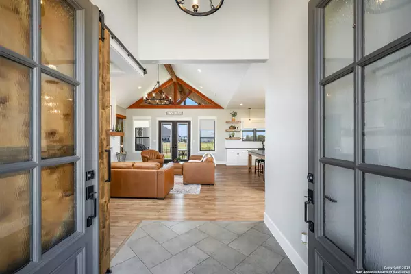 452 Farmstead, Seguin, TX 78155