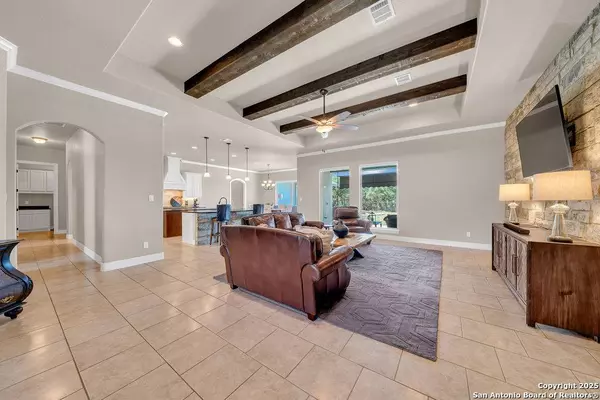 3006 COMAL SPRINGS, Canyon Lake, TX 78133