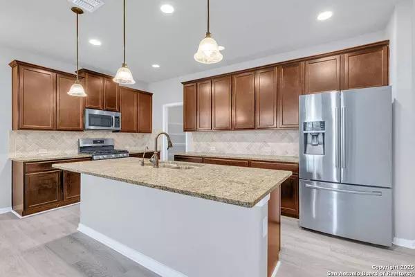 10423 FRANCISCO WAY, Converse, TX 78109