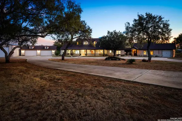 765 E Loop 1604, St Hedwig, TX 78152